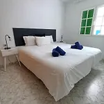 Appartement Marysol 2 With Terrace Close To The Sea Punta Mujeres