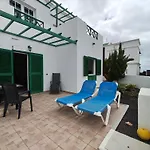 Marysol 2 With Terrace Close To The Sea Appartement *