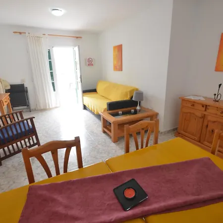 Apartamento Marysol 2 With Terrace Close To The Sea
