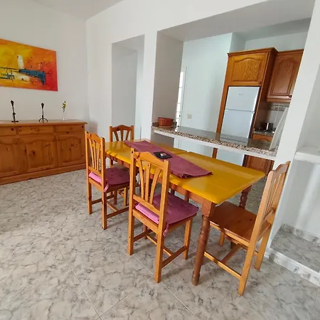 Marysol 2 With Terrace Close To The Sea Apartamento *